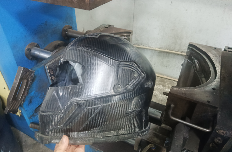 Factory-Carbon-inmolding